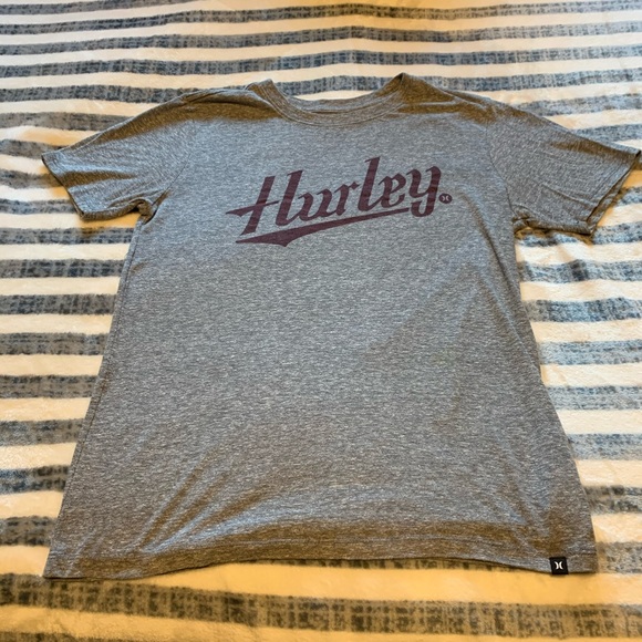 ⚜️Mens Hurley T-shirt - Picture 2 of 5